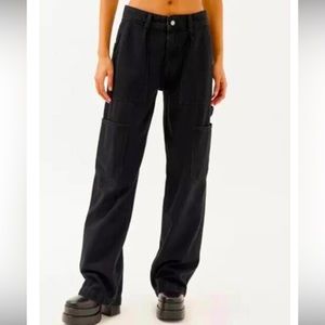 Urban Outfitters BDG Julian Wide-Leg Cargo Jean Black
